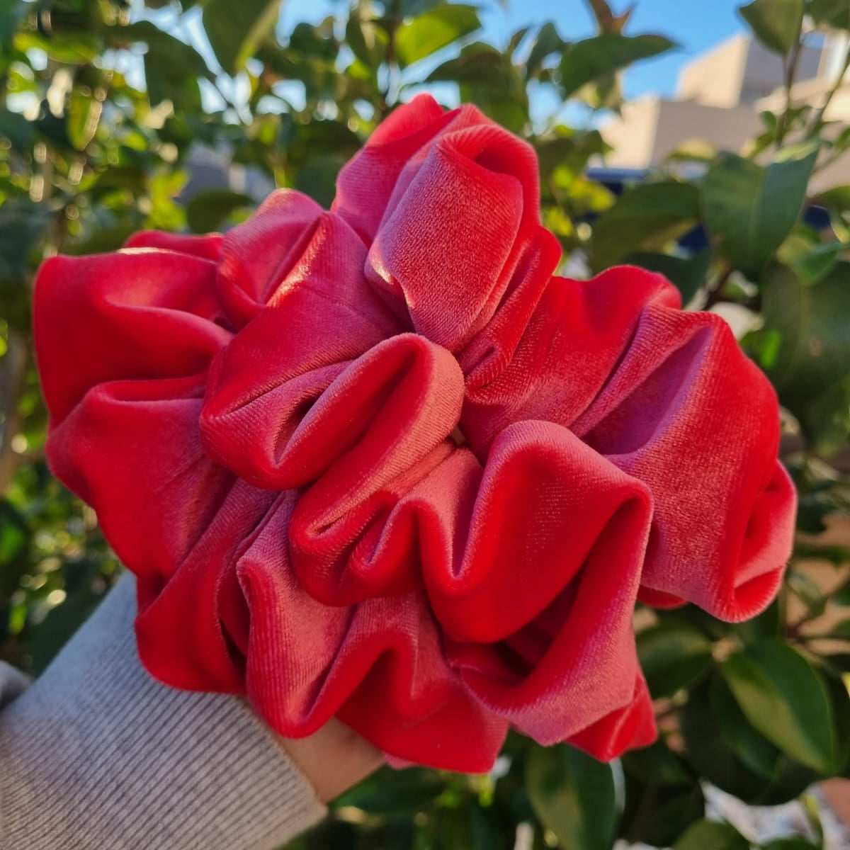 Scrunchie rosa terciopelo
